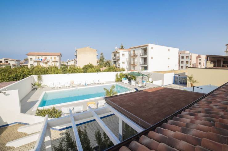 Bird's eye view of Villa Concettina's swimming pool